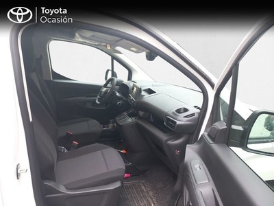 Toyota Proace City EV GX L1 50kWh 100 kW (136 CV) 4 Toyota Proace City EV GX L1 50kWh 100 kW (136 CV) 4