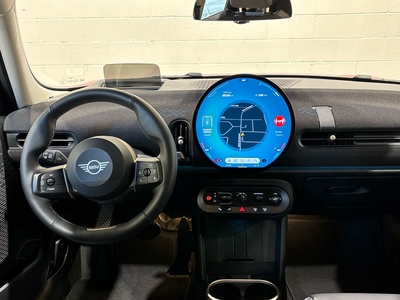 MINI MINI 5 Puertas Cooper C 115 kW (156 CV) 97253223 en la provincia de Barcelona MINI MINI 5 Puertas Cooper C 115 kW (156 CV) 97253223 en la provincia de Barcelona