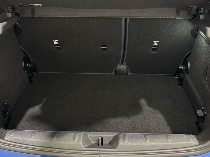 MINI C 115 kW (156 CV) MINI Cooper 5 Puertas en la provincia de Barcelona MINI C 115 kW (156 CV) MINI Cooper 5 Puertas en la provincia de Barcelona