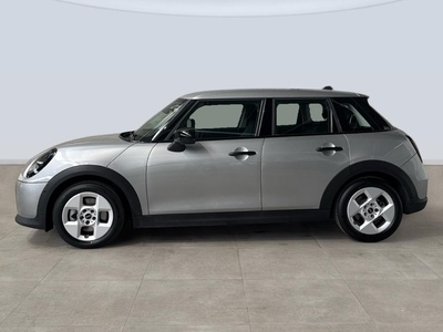 MINI MINI Cooper 5 Puertas C 115 kW (156 CV) 97253220 en la provincia de Barcelona MINI MINI Cooper 5 Puertas C 115 kW (156 CV) 97253220 en la provincia de Barcelona