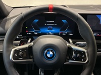 BMW M60 xDrive 442 kW (601 CV) i5thumbs15 BMW M60 xDrive 442 kW (601 CV) i5thumbs15