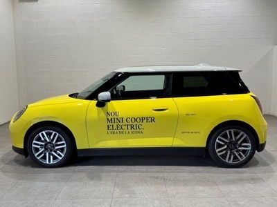 MINI MINI 3 Puertas Cooper SE 160 kW (218 CV) 87284549 en Barcelona MINI MINI 3 Puertas Cooper SE 160 kW (218 CV) 87284549 en Barcelona