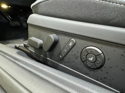 MINI MINI 3 Puertas Cooper SE 160 kW (218 CV) 87284549 en Barcelona MINI MINI 3 Puertas Cooper SE 160 kW (218 CV) 87284549 en Barcelona