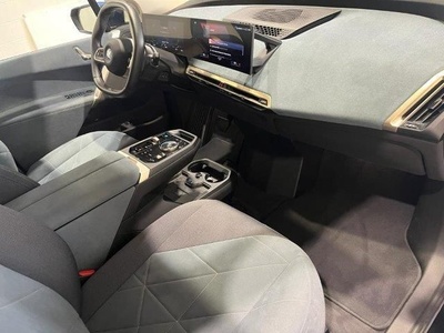 BMW iX xDrive40 240 kW (326 CV) 87284615 en Barcelona BMW iX xDrive40 240 kW (326 CV) 87284615 en Barcelona