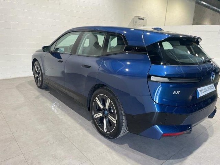 BMW xDrive40 240 kW (326 CV) iX en Barcelona BMW xDrive40 240 kW (326 CV) iX en Barcelona