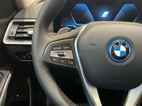 BMW 330e 215 kW (292 CV) Serie 3thumbs25 BMW 330e 215 kW (292 CV) Serie 3thumbs25