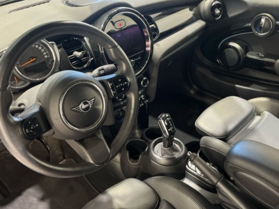 MINI MINI Cooper Cabrio 100 kW (136 CV) 145078536 en la provincia de Barcelona MINI MINI Cooper Cabrio 100 kW (136 CV) 145078536 en la provincia de Barcelona