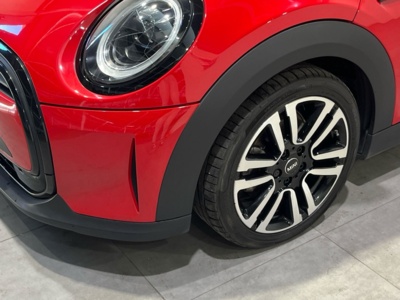 MINI MINI Cooper Cabrio 100 kW (136 CV) 145078536 en la provincia de Barcelona MINI MINI Cooper Cabrio 100 kW (136 CV) 145078536 en la provincia de Barcelona