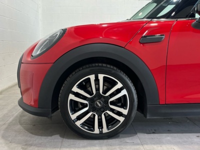 MINI MINI Cooper Cabrio 100 kW (136 CV) 145078536 en la provincia de Barcelona MINI MINI Cooper Cabrio 100 kW (136 CV) 145078536 en la provincia de Barcelona