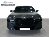 BMW xDrive60 400 kW (544 CV) i7thumbs2 BMW xDrive60 400 kW (544 CV) i7thumbs2