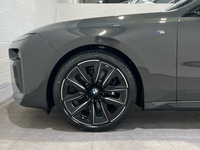 BMW xDrive60 400 kW (544 CV) i7thumbs23 BMW xDrive60 400 kW (544 CV) i7thumbs23