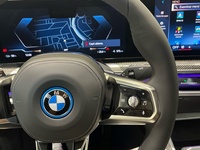 BMW xDrive60 400 kW (544 CV) i7thumbs27 BMW xDrive60 400 kW (544 CV) i7thumbs27