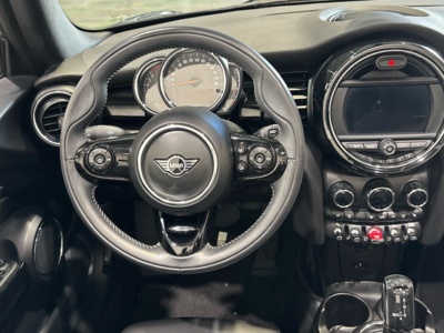 MINI MINI Cooper Cabrio 100 kW (136 CV) 159882730 en la provincia de Barcelona MINI MINI Cooper Cabrio 100 kW (136 CV) 159882730 en la provincia de Barcelona