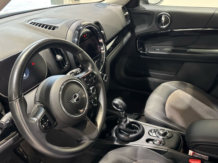 MINI Cooper S E ALL4 162 kW (220 CV) MINI Countryman en la provincia de Barcelona MINI Cooper S E ALL4 162 kW (220 CV) MINI Countryman en la provincia de Barcelona