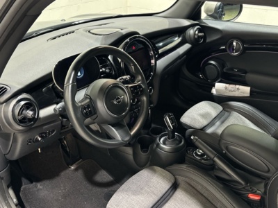 MINI MINI Cooper 100 kW (136 CV) 160889575 en la provincia de Barcelona MINI MINI Cooper 100 kW (136 CV) 160889575 en la provincia de Barcelona