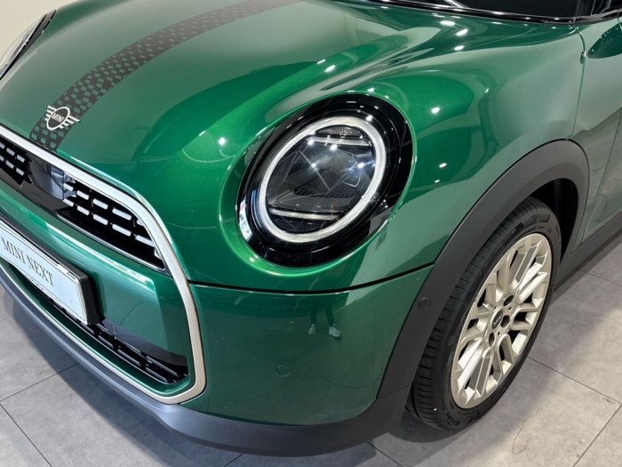 MINI C 115 kW (156 CV) MINI Cooper en la provincia de Barcelona MINI C 115 kW (156 CV) MINI Cooper en la provincia de Barcelona