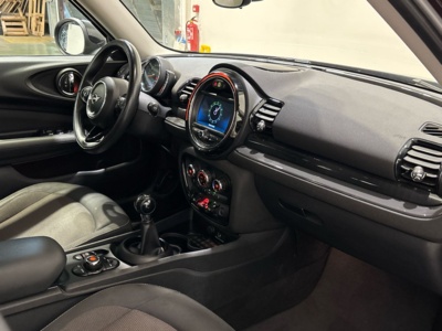 MINI MINI Clubman Cooper 100 kW (136 CV) 173885707 en la provincia de Barcelona MINI MINI Clubman Cooper 100 kW (136 CV) 173885707 en la provincia de Barcelona