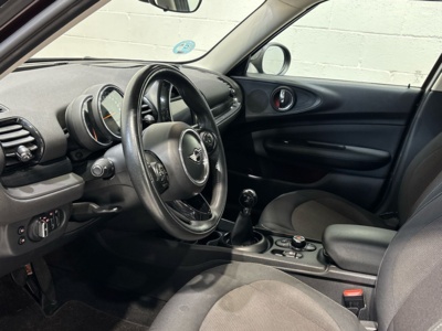 MINI MINI Clubman Cooper 100 kW (136 CV) 173885707 en la provincia de Barcelona MINI MINI Clubman Cooper 100 kW (136 CV) 173885707 en la provincia de Barcelona