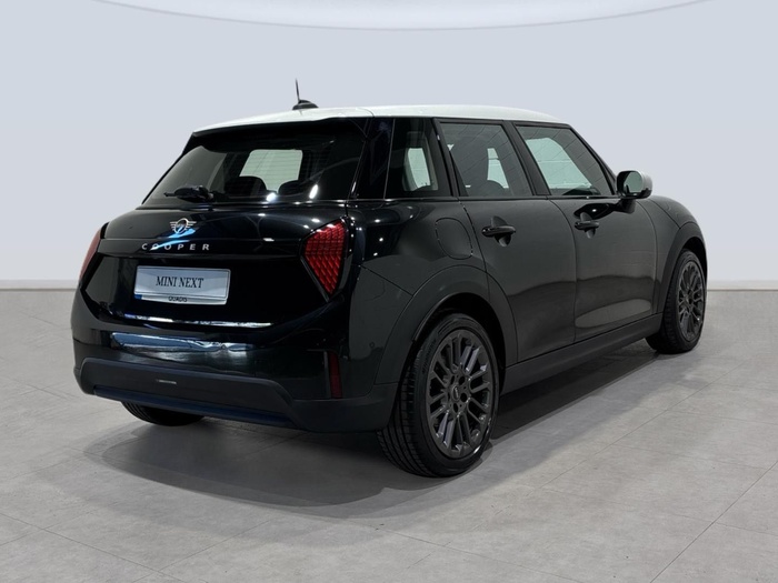 MINI C 115 kW (156 CV) MINI Cooper 5 Puertas en la provincia de Barcelona MINI C 115 kW (156 CV) MINI Cooper 5 Puertas en la provincia de Barcelona