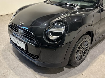 MINI MINI Cooper 5 Puertas C 115 kW (156 CV) 97659552 en la provincia de Barcelona MINI MINI Cooper 5 Puertas C 115 kW (156 CV) 97659552 en la provincia de Barcelona