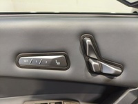 BMW xDrive45 300 kW (408 CV) iXthumbs23 BMW xDrive45 300 kW (408 CV) iXthumbs23