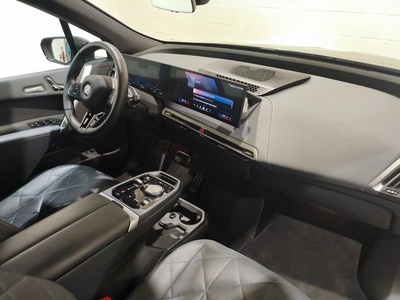 BMW iX xDrive45 300 kW (408 CV) 86545100 en Barcelona BMW iX xDrive45 300 kW (408 CV) 86545100 en Barcelona