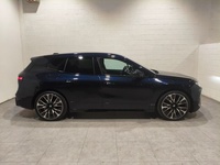 BMW xDrive45 300 kW (408 CV) iXthumbs11 BMW xDrive45 300 kW (408 CV) iXthumbs11