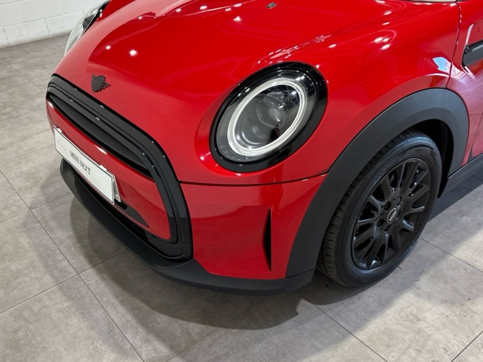 MINI 100 kW (136 CV) MINI Cooper en la provincia de Barcelona MINI 100 kW (136 CV) MINI Cooper en la provincia de Barcelona