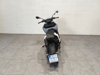 BMW Motorrad CE 04thumbs9 BMW Motorrad CE 04thumbs9