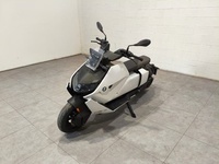 BMW Motorrad CE 04thumbs2 BMW Motorrad CE 04thumbs2