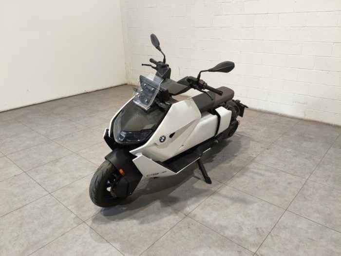 BMW Motorrad CE 04 en Barcelona BMW Motorrad CE 04 en Barcelona