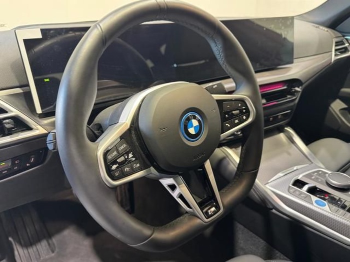 BMW eDrive40 250 kW (340 CV) i4 en Barcelona BMW eDrive40 250 kW (340 CV) i4 en Barcelona