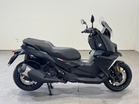 BMW Motorrad C 400 Xthumbs5 BMW Motorrad C 400 Xthumbs5