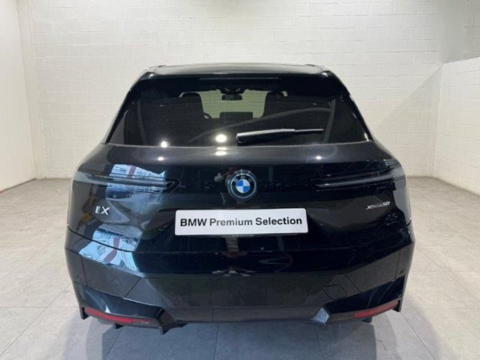 BMW xDrive50 385 kW (523 CV) iX en Barcelona BMW xDrive50 385 kW (523 CV) iX en Barcelona