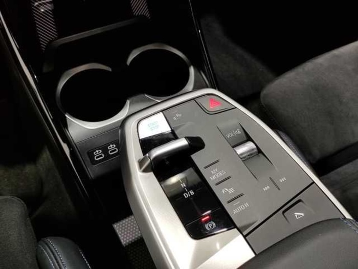 BMW xDrive30 230 kW (313 CV) iX2 en Barcelona BMW xDrive30 230 kW (313 CV) iX2 en Barcelona