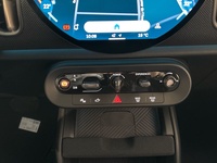 MINI E 150 kW (204 CV) MINI Countrymanthumbs18 MINI E 150 kW (204 CV) MINI Countrymanthumbs18