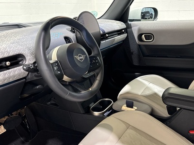 MINI MINI Cooper 5 Puertas C 115 kW (156 CV) 97253211 en la provincia de Barcelona MINI MINI Cooper 5 Puertas C 115 kW (156 CV) 97253211 en la provincia de Barcelona