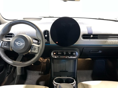 MINI MINI Cooper 5 Puertas C 115 kW (156 CV) 97253211 en la provincia de Barcelona MINI MINI Cooper 5 Puertas C 115 kW (156 CV) 97253211 en la provincia de Barcelona