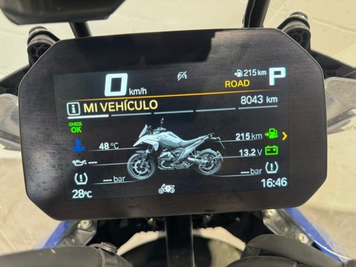 BMW Motorrad F 900 GS en Barcelona BMW Motorrad F 900 GS en Barcelona