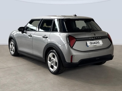 MINI MINI Cooper 5 Puertas C 115 kW (156 CV) 107042505 en la provincia de Barcelona MINI MINI Cooper 5 Puertas C 115 kW (156 CV) 107042505 en la provincia de Barcelona