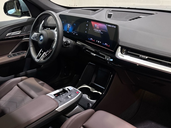 BMW eDrive20 150 kW (204 CV) iX1 en la provincia de Barcelona BMW eDrive20 150 kW (204 CV) iX1 en la provincia de Barcelona