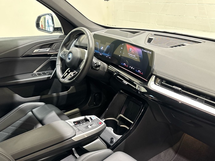 BMW eDrive20 150 kW (204 CV) iX1 en la provincia de Barcelona BMW eDrive20 150 kW (204 CV) iX1 en la provincia de Barcelona