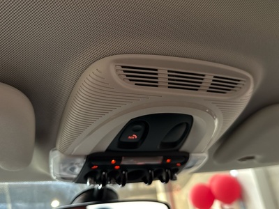 MINI MINI Cooper SE 135 kW (184 CV) 94369002 en la provincia de Barcelona MINI MINI Cooper SE 135 kW (184 CV) 94369002 en la provincia de Barcelona