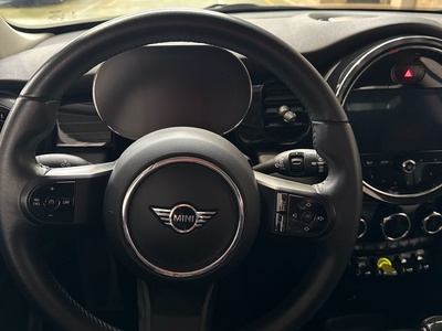 MINI MINI Cooper SE 135 kW (184 CV) 94369002 en la provincia de Barcelona MINI MINI Cooper SE 135 kW (184 CV) 94369002 en la provincia de Barcelona