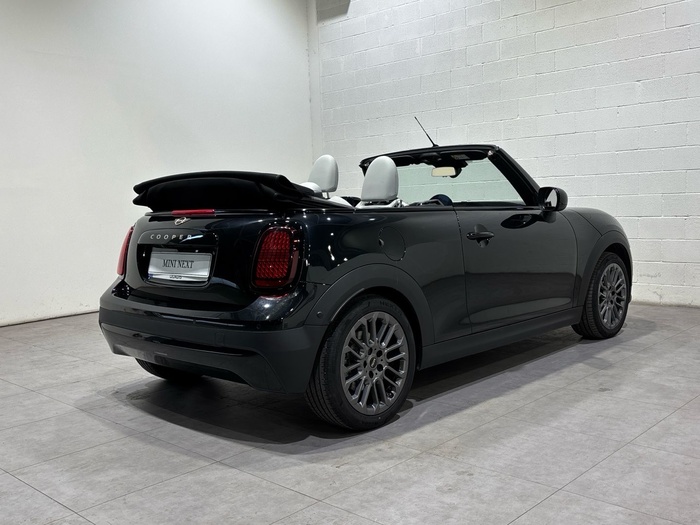MINI Cooper C 120 kW (163 CV) MINI Cabrio en la provincia de Barcelona MINI Cooper C 120 kW (163 CV) MINI Cabrio en la provincia de Barcelona