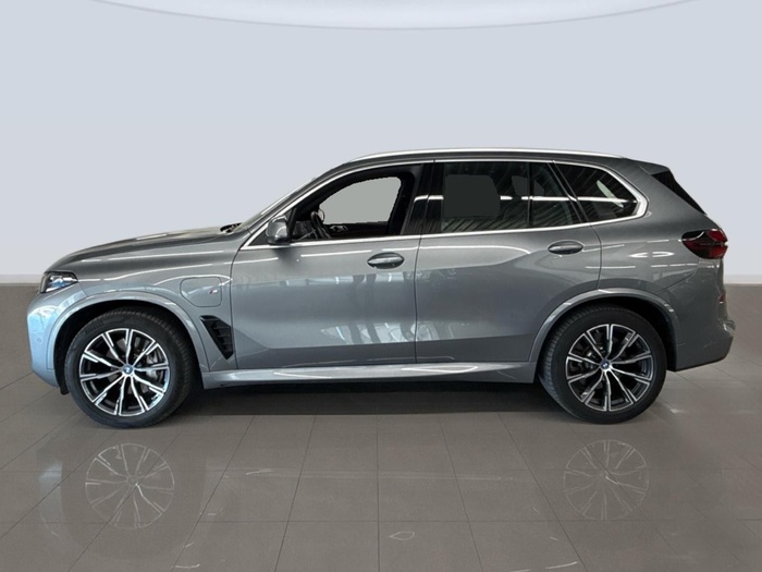 BMW xDrive50e xLine 360 kW (489 CV) X5 en la provincia de Barcelona BMW xDrive50e xLine 360 kW (489 CV) X5 en la provincia de Barcelona