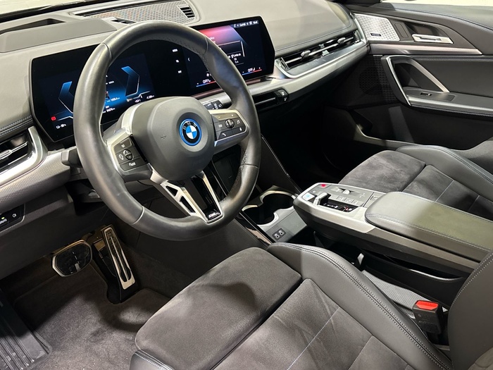 BMW eDrive20 150 kW (204 CV) iX1 en la provincia de Barcelona BMW eDrive20 150 kW (204 CV) iX1 en la provincia de Barcelona