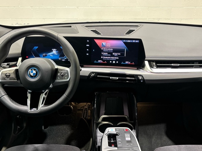 BMW eDrive20 150 kW (204 CV) iX1 en la provincia de Barcelona BMW eDrive20 150 kW (204 CV) iX1 en la provincia de Barcelona