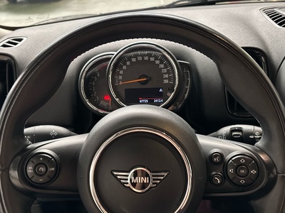 MINI MINI Countryman Cooper 100 kW (136 CV) 106128198 en la provincia de Barcelona MINI MINI Countryman Cooper 100 kW (136 CV) 106128198 en la provincia de Barcelona