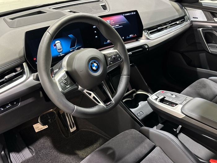 BMW eDrive20 150 kW (204 CV) iX1 en la provincia de Barcelona BMW eDrive20 150 kW (204 CV) iX1 en la provincia de Barcelona